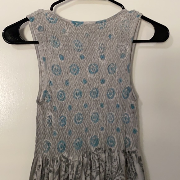 Soft swingy tank dress with fun pattern - Picture 5 of 7